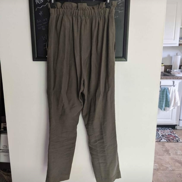 Olive green pants | size 6 - Picture 3 of 3
